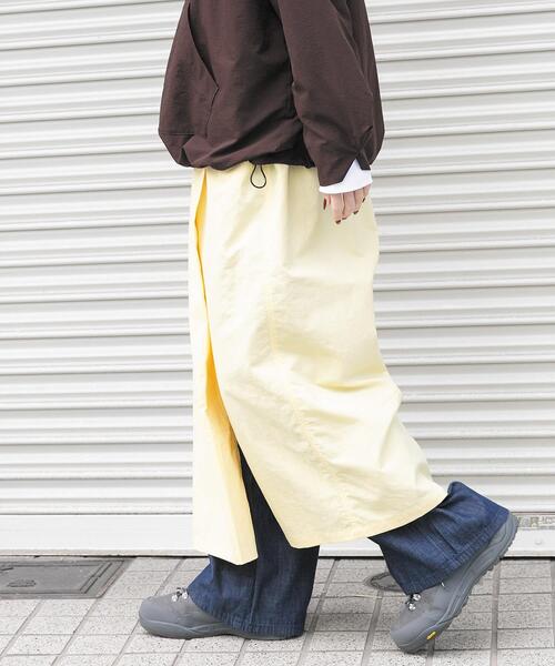 EKAL(エカル)の「『撥水/UVカット/UR TECH』ナイロンタッサ-ラップ風スカート(スカート・レディース・ネイビー/ベージュ/イエロー/ライトブルー・ONE)」の8枚目の写真