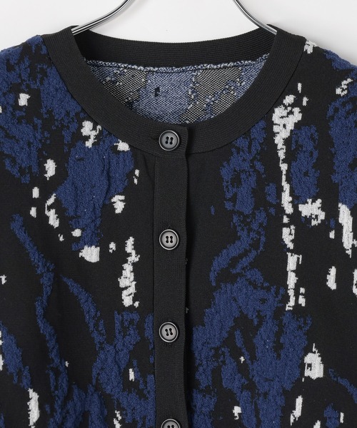 PAGEBOY（ページボーイ）の「3Dモザイクカーディガン（カーディガン/ボレロ・レディース・ブラック/オフホワイト/ブルー・FREE）」の15枚目の写真