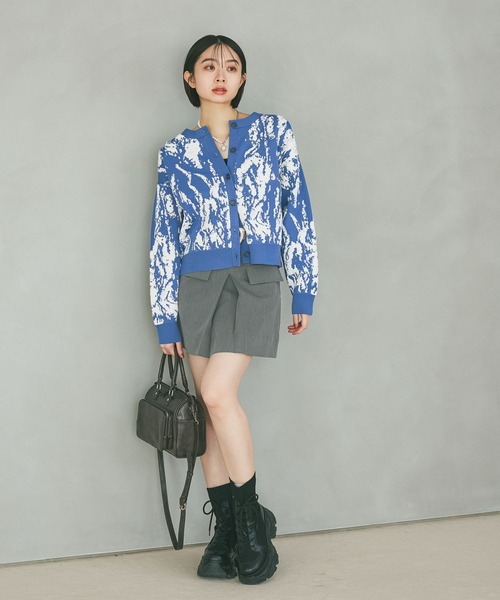 PAGEBOY（ページボーイ）の「3Dモザイクカーディガン（カーディガン/ボレロ・レディース・ブラック/オフホワイト/ブルー・FREE）」の21枚目の写真