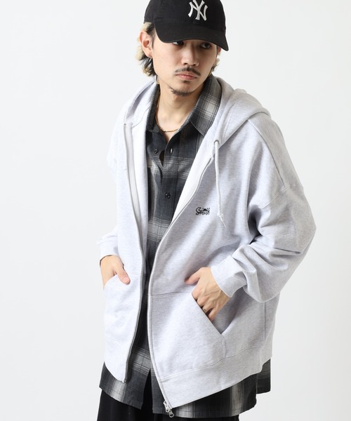 Sunny Smith（サニースミス）の「SUNNY SMITH 10.0オンス ヤシの木両面刺繍 オーバーサイズ ZIP-UP フーディ（パーカー・メンズ・ブラック/アッシュグレー/ネイビー・L/M）」の9枚目の写真
