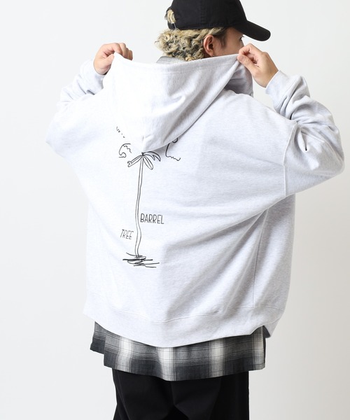 Sunny Smith（サニースミス）の「SUNNY SMITH 10.0オンス ヤシの木両面刺繍 オーバーサイズ ZIP-UP フーディ（パーカー・メンズ・ブラック/アッシュグレー/ネイビー・L/M）」の12枚目の写真