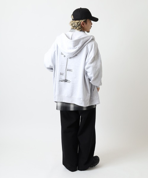 Sunny Smith（サニースミス）の「SUNNY SMITH 10.0オンス ヤシの木両面刺繍 オーバーサイズ ZIP-UP フーディ（パーカー・メンズ・ブラック/アッシュグレー/ネイビー・L/M）」の17枚目の写真
