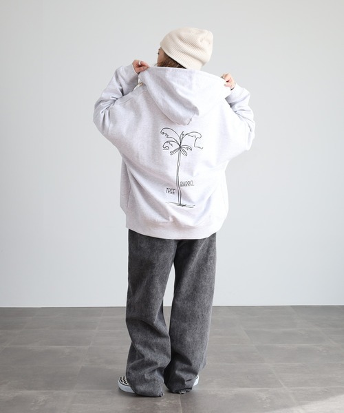 Sunny Smith（サニースミス）の「SUNNY SMITH 10.0オンス ヤシの木両面刺繍 オーバーサイズ ZIP-UP フーディ（パーカー・メンズ・ブラック/アッシュグレー/ネイビー・L/M）」の5枚目の写真