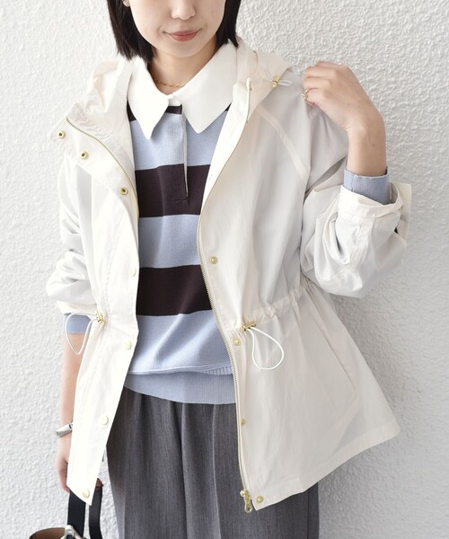 SHIPS Colors(シップス カラーズ)の「SHIPS Colors: 〈手洗い可能〉ライト マウンテンパーカー 2◇(マウンテンパーカー・レディース・オフホワイト/ネイビー・MEDIUM/SMALL)」の20枚目の写真