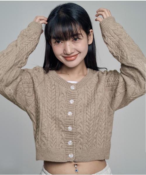 CHICKS(チックス)の「ユーズケーブルカーディガン ベージュ(カーディガン/ボレロ・レディース・その他・S/M)」の3枚目の写真