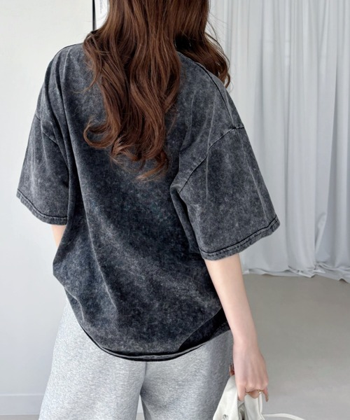 Ada.(エイダ)の「ピグメントプリント オーバーサイズ Tシャツ(Tシャツ/カットソー・レディース・ブラック系その他3/ブラック系その他/ブラック系その他2・L/M)」の11枚目の写真
