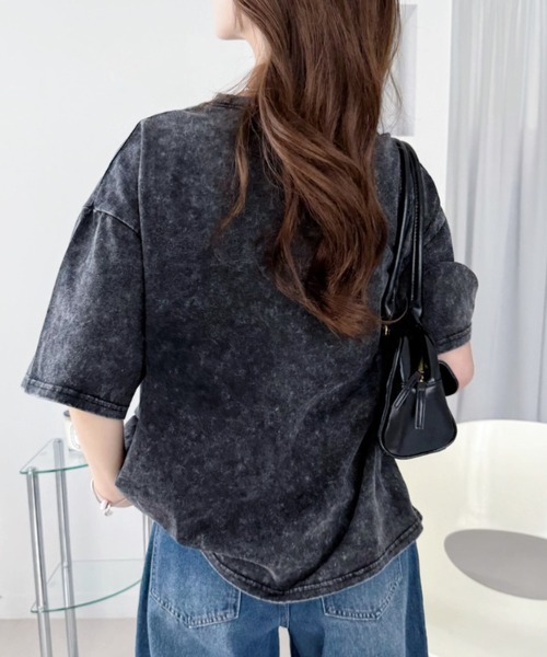 Ada.(エイダ)の「ピグメントプリント オーバーサイズ Tシャツ(Tシャツ/カットソー・レディース・ブラック系その他3/ブラック系その他/ブラック系その他2・L/M)」の6枚目の写真