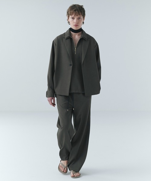 CULLNI(クルニ)の「Dry Gabardine Layered collar Half Zip Shirt(シャツ/ブラウス・メンズ・カーキ/ブラック/ネイビー/チャコール・2/1/0)」の6枚目の写真