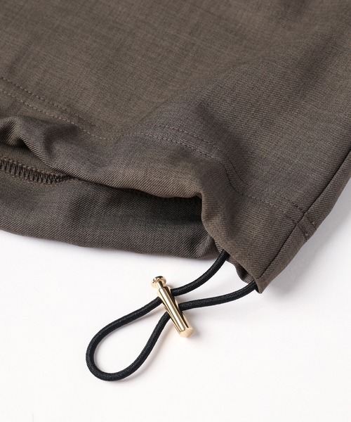 CULLNI(クルニ)の「Dry Gabardine Layered collar Half Zip Shirt(シャツ/ブラウス・メンズ・カーキ/ブラック/ネイビー/チャコール・2/1/0)」の9枚目の写真