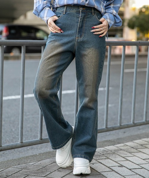 GORGE(ゴージ)の「《フレアシルエット》デニムパンツ/オールシーズン(デニムパンツ・レディース・ブルー/ピンク/ブルー系その他・F)」の2枚目の写真