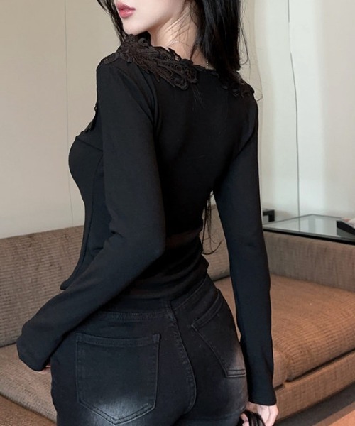 gossip！ロサンゼルス（ゴシップロサンゼルス）の「Y2K レース  きれいめニット（長袖）（Tシャツ/カットソー・レディース・ブラック/ホワイト・M/L）」の5枚目の写真