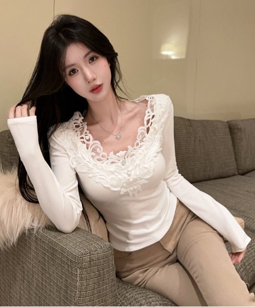 gossip！ロサンゼルス（ゴシップロサンゼルス）の「Y2K レース  きれいめニット（長袖）（Tシャツ/カットソー・レディース・ブラック/ホワイト・M/L）」の14枚目の写真