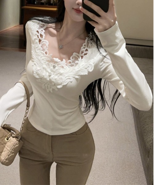 gossip！ロサンゼルス（ゴシップロサンゼルス）の「Y2K レース  きれいめニット（長袖）（Tシャツ/カットソー・レディース・ブラック/ホワイト・M/L）」の17枚目の写真