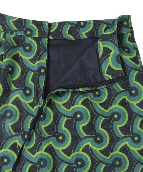 martinique(マルティニーク)の「【l’heritage martinique/レリタージュ マルティニーク】マヨルカバニランセミタイトスカート(スカート・レディース・グリーン・1)」の4枚目の写真