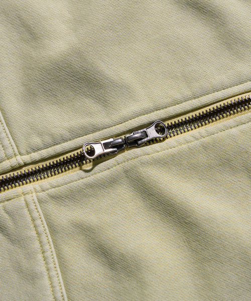 BROWNBREATH(ブラウンブレス)の「TAG PIGMENT HOOD VEST - BEIGE(ベスト・レディース・その他・L/XL)」の5枚目の写真