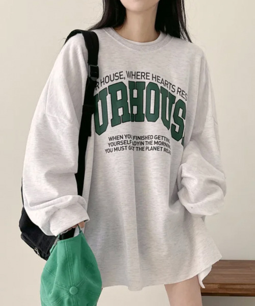 VIVID LADY(ビビッドレディー)の「フロントロゴプリント オーバーサイズ ロングTシャツ(Tシャツ/カットソー・レディース・ライトグレー/グレー/ネイビー・FREE)」の15枚目の写真