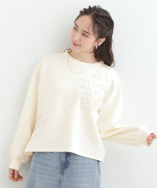 SHOO・LA・RUE（シューラルー）の「【S-LL】美しいシルエット お花ロープ刺繍ダンボールトップス（Tシャツ/カットソー・レディース・グリーン系/オフホワイト/ブラック・04/03/02/01）」の16枚目の写真