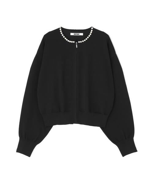 NAVYNAVY(ネイビーネイビー)の「【好きを着て気分が上がる】洗えるパールネックジップアップニット(ニット/セーター・レディース・ネイビー/ブルー/ブラック・FREE)」の4枚目の写真