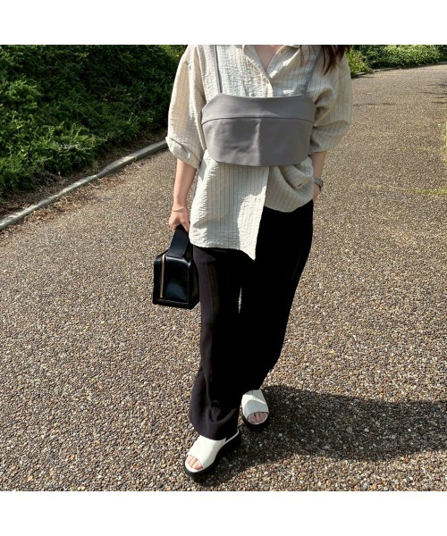 Flugge(フラッジー)の「プラットフォームサンダル(サンダル・レディース・ブラック/アイボリー・24cm/23cm)」の16枚目の写真