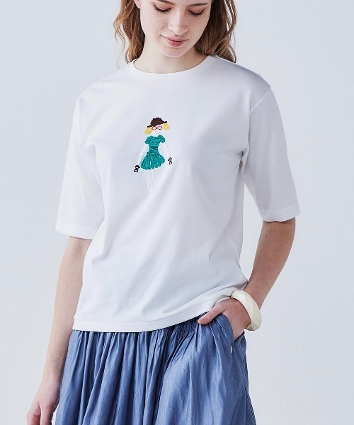 STUDIO PICONE(スタジオピッコーネ)の「コード刺繍UV速乾プルオーバー(Tシャツ/カットソー・レディース・ホワイト/グレー/ベージュ・LL/L/M)」の2枚目の写真