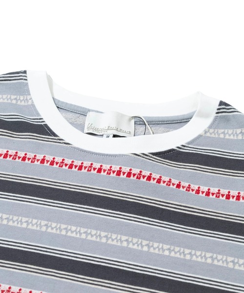 Universal Style Wear（ユニバーサルスタイルウェア）の「Universal Style Wear/ユニバーサルスタイルウェア　Ethnic border Tee（Tシャツ/カットソー・メンズ・グレー/パープル・LARGE/X-LARGE/MEDIUM）」の3枚目の写真