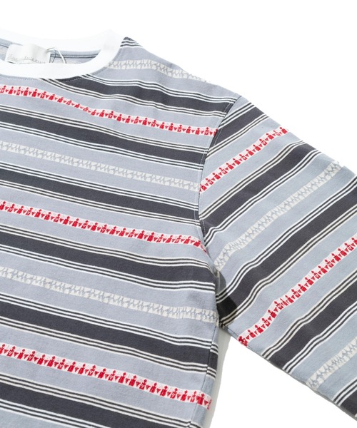 Universal Style Wear（ユニバーサルスタイルウェア）の「Universal Style Wear/ユニバーサルスタイルウェア　Ethnic border Tee（Tシャツ/カットソー・メンズ・グレー/パープル・LARGE/X-LARGE/MEDIUM）」の4枚目の写真
