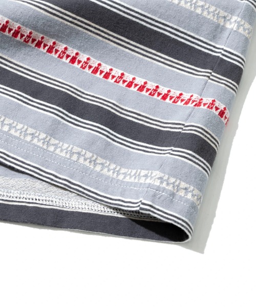 Universal Style Wear（ユニバーサルスタイルウェア）の「Universal Style Wear/ユニバーサルスタイルウェア　Ethnic border Tee（Tシャツ/カットソー・メンズ・グレー/パープル・LARGE/X-LARGE/MEDIUM）」の6枚目の写真