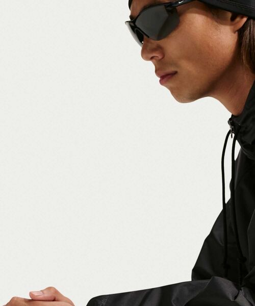 NIKE(ナイキ)の「ナイキ ウィンドランナー メンズ ラインド ジャケット / Nike Windrunner Men's Lined Jacket HV8370-010 Black(ブルゾン・メンズ・ブラック・2XL/S/L/XL/M)」の7枚目の写真