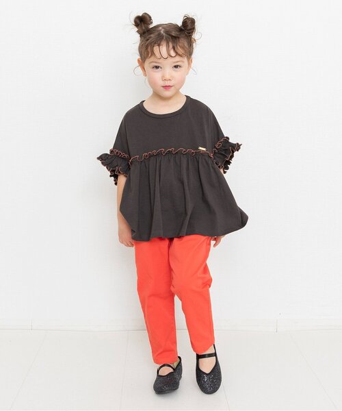 BREEZE(ブリーズ)の「【リンク】カラバリフリルTシャツ(Tシャツ/カットソー・キッズ・チャコール/レッド/ピンク/オフホワイト/グリーン・80/90/100/120/130/110/140)」の6枚目の写真