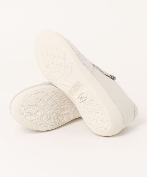 UnReef(アンリーフ)の「ジップアップスニーカー(スニーカー・レディース・ブラック/プラチナム・23.5cm/24.0cm/24.5cm/23.0cm/22.5cm)」の4枚目の写真