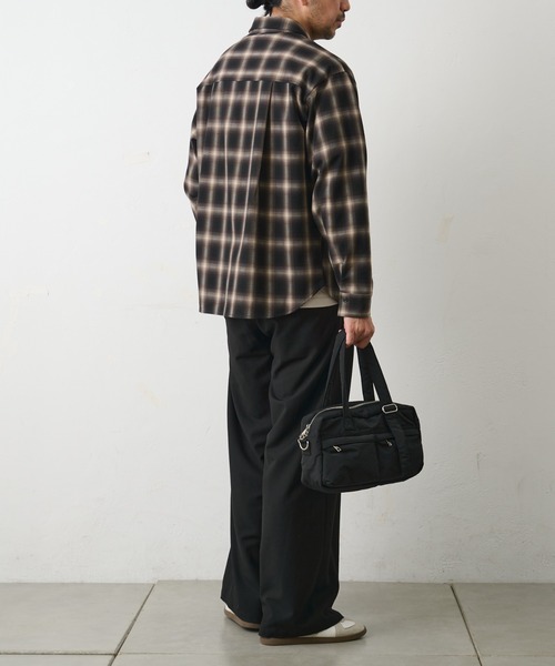 COLONY 2139（コロニートゥーワンスリーナイン）の「マルチポケットボストンバッグ（ボストンバッグ・メンズ・カーキ/ブラック・FREE）」の8枚目の写真