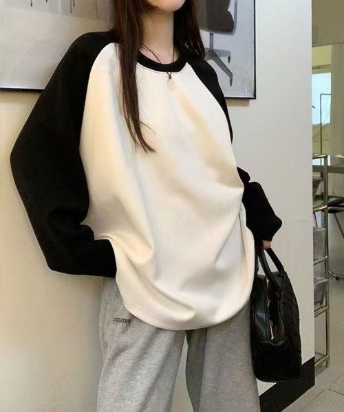 SallyLunn(サリーラン)の「配色ラグランスウェット(スウェット・レディース・グレー/ホワイト・LARGE/MEDIUM)」の2枚目の写真