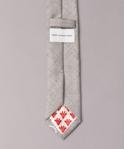 giraffe(ジラフ)の「HARIO Lampwork Factory × giraffe HLFアクセサリータイ LT.GRAY(ネクタイ・メンズ・ライトグレー・FREE)」の3枚目の写真