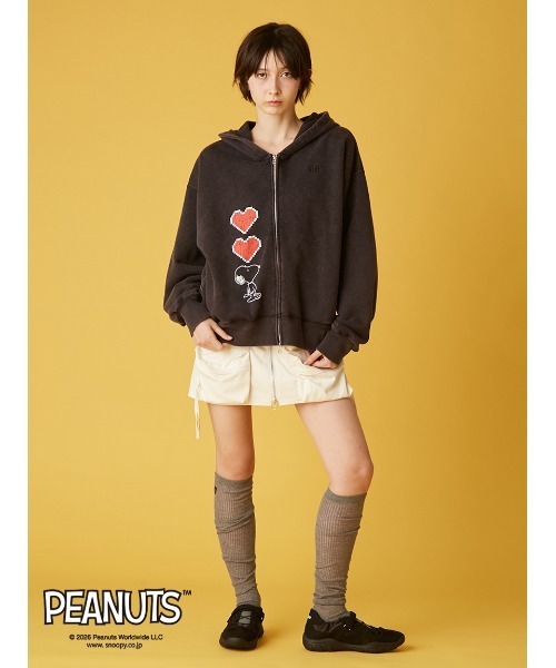 FURFUR(ファーファー)の「スヌーピーコラボルーズシルエットパーカー(パーカー・レディース・ブラック/ブルー/ホワイト・F)」の13枚目の写真