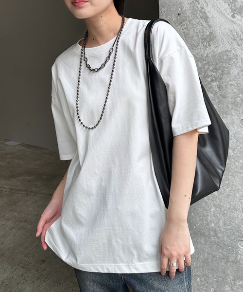 PAGEBOY（ページボーイ）の「ジミレスルーズT【WEB限定】（Tシャツ/カットソー・レディース・チャコールグレー/ブラック/オフホワイト/ピンク/ターコイズブルー/グレイッシュベージュ・FREE）」の16枚目の写真