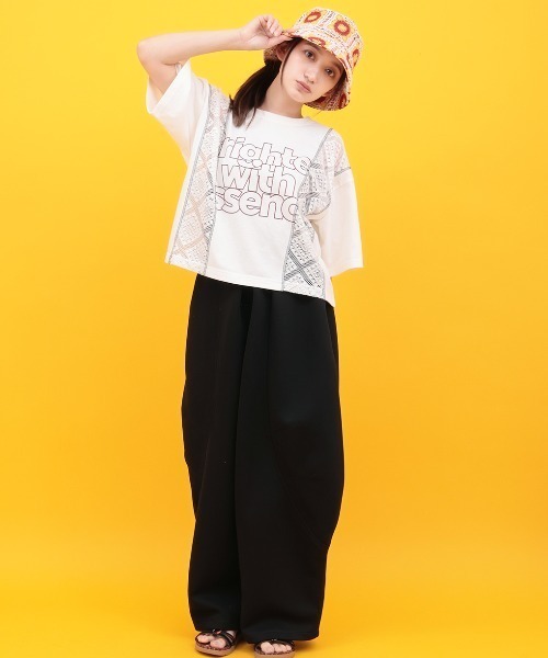 チチカカ(チチカカ)の「Orale! レースコンビプリントTシャツ(Tシャツ/カットソー・レディース・ブラック/ホワイト・FREE)」の7枚目の写真