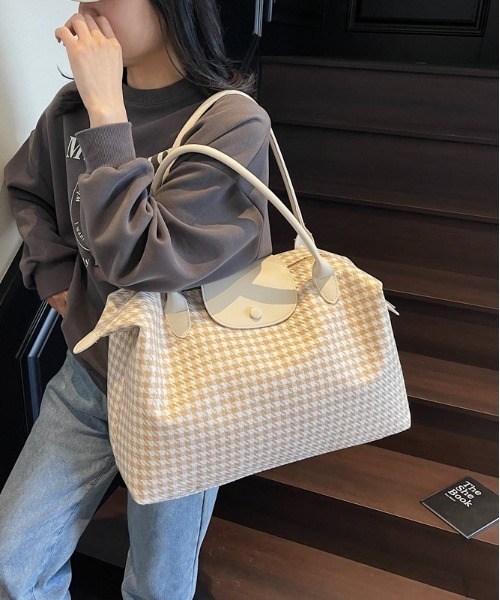 FREE STYLISTS（フリー スタイリスト）の「【トラベル・大容量・Y2K】千鳥柄 ボストンバッグ 旅行バッグ 2WAY トートバッグ A4収納 撥水（ショルダーバッグ・レディース・ハウンドトゥース/ブラック/ブルー・FREE）」の3枚目の写真