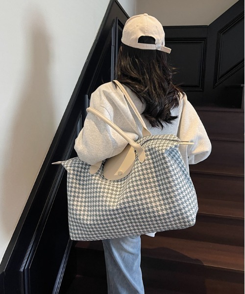 FREE STYLISTS（フリー スタイリスト）の「【トラベル・大容量・Y2K】千鳥柄 ボストンバッグ 旅行バッグ 2WAY トートバッグ A4収納 撥水（ショルダーバッグ・レディース・ハウンドトゥース/ブラック/ブルー・FREE）」の20枚目の写真