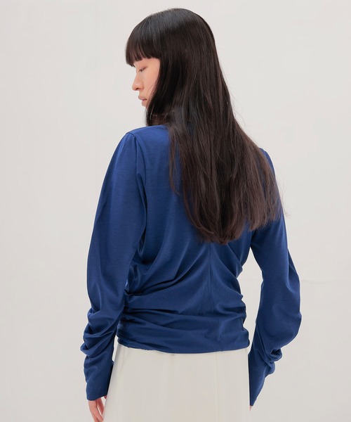DRESSLAVE(ドレスレイブ)の「drape sleeve pullover(ドレープスリーブプルオーバー)(Tシャツ/カットソー・レディース・ホワイト/ブルー・38)」の4枚目の写真