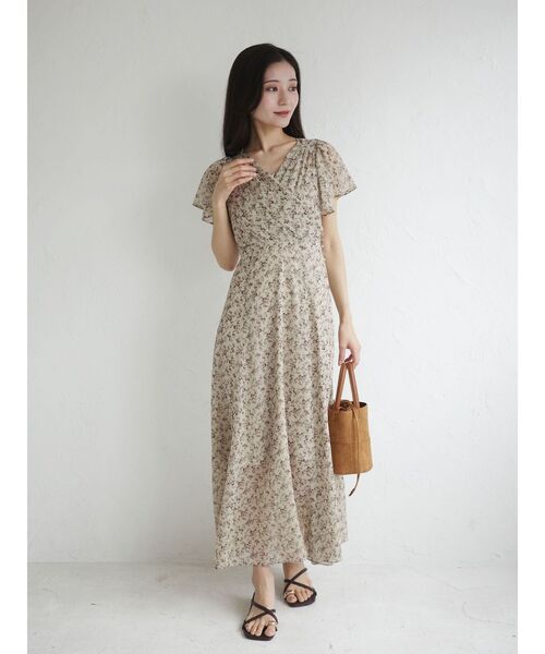 LAGUNAMOON(ラグナムーン)の「フローラルカシュクールワンピース 【夏服】(ワンピース・レディース・イエロー/ブルー・SMALL/MEDIUM)」の6枚目の写真