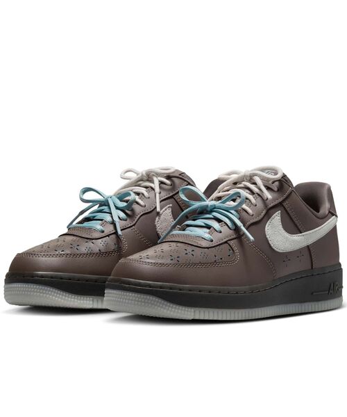 NIKE（ナイキ）の「ナイキ エア フォース 1 ‘07 LV8 ウィメンズシューズ / Nike Air Force 1 '07 LV8 Women's Shoes IR5690-256 Ridgerock（スニーカー・レディース・ダークブラウン・22/22.5/23/23.5/24/24.5/25/25.5/26）」の7枚目の写真
