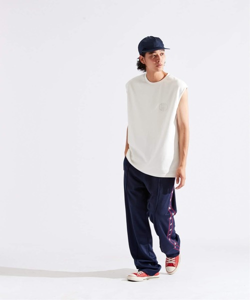 PARIS SAINT-GERMAIN(パリサンジェルマン)の「【Paris Saint-Germain / パリ・サン=ジェルマン】 JP METALIC LOGO TANK(Tシャツ/カットソー・メンズ・ブラック/チャコールグレー/ホワイト/グリーン・X-LARGE/LARGE/MEDIUM)」の17枚目の写真