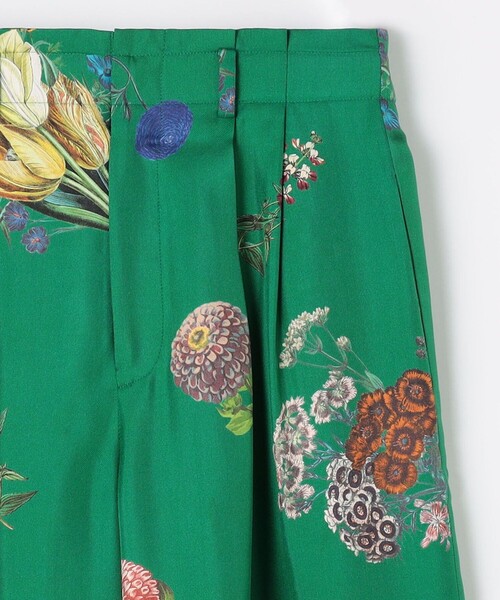 caban(キャバン)の「シルク BOUQUETプリント 2タックワイドパンツ(その他パンツ・レディース・ブラック系その他/カーキ/ブラウン系その他/ホワイト系その他・S/XS)」の7枚目の写真