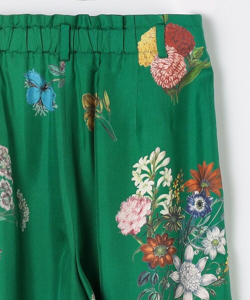 caban(キャバン)の「シルク BOUQUETプリント 2タックワイドパンツ(その他パンツ・レディース・ブラック系その他/カーキ/ブラウン系その他/ホワイト系その他・S/XS)」の8枚目の写真