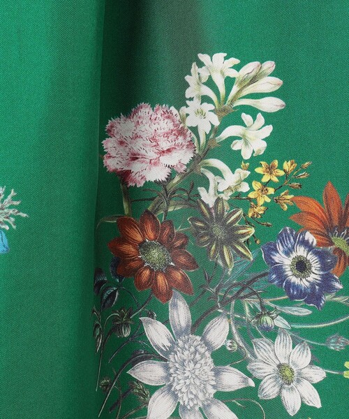 caban(キャバン)の「シルク BOUQUETプリント 2タックワイドパンツ(その他パンツ・レディース・ブラック系その他/カーキ/ブラウン系その他/ホワイト系その他・S/XS)」の10枚目の写真