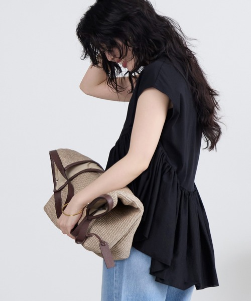 marco masi（マルコマージ）の「【MARCO MASI】ラフィア風ハンドバッグ（ハンドバッグ・レディース・グレイッシュベージュ・FREE）」の6枚目の写真