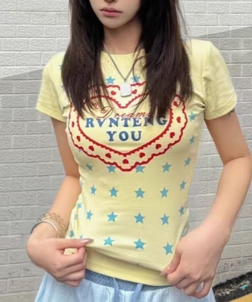 Achic(アシック)の「ハートロゴプリント半袖Tシャツ(Tシャツ/カットソー・レディース・ホワイト/イエロー・M)」の11枚目の写真