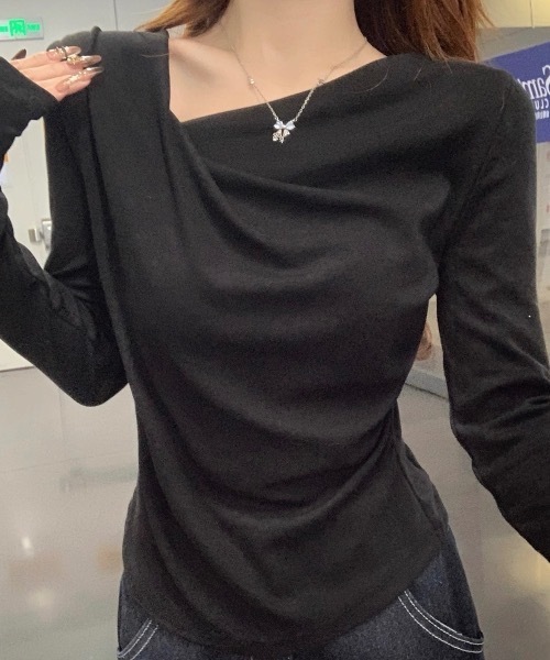 Alvia(アルビア)の「アシメネックドレープニットトップス/大人フェミニン(ニット/セーター・レディース・ブラック/アイボリー・M)」の6枚目の写真