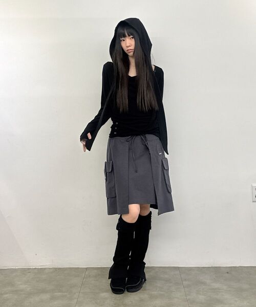 Miseki SEOUL(ミセキソウル)の「Layered pocket cargo skirt CHARCOAL(スカート・レディース・その他・2/1)」の5枚目の写真