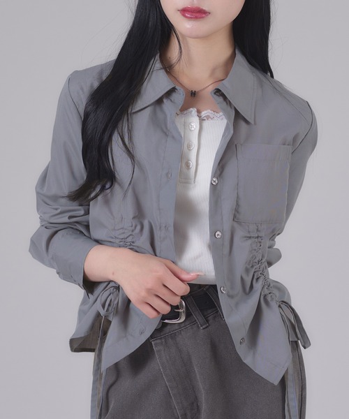 apres jour mignon（アプレジュールミニョン）の「ドロストリボンシャツ（シャツ/ブラウス・レディース・ブルー系その他/ブルー/オフホワイト/グレー/ピンク系その他・X-LARGE/フリー）」の3枚目の写真